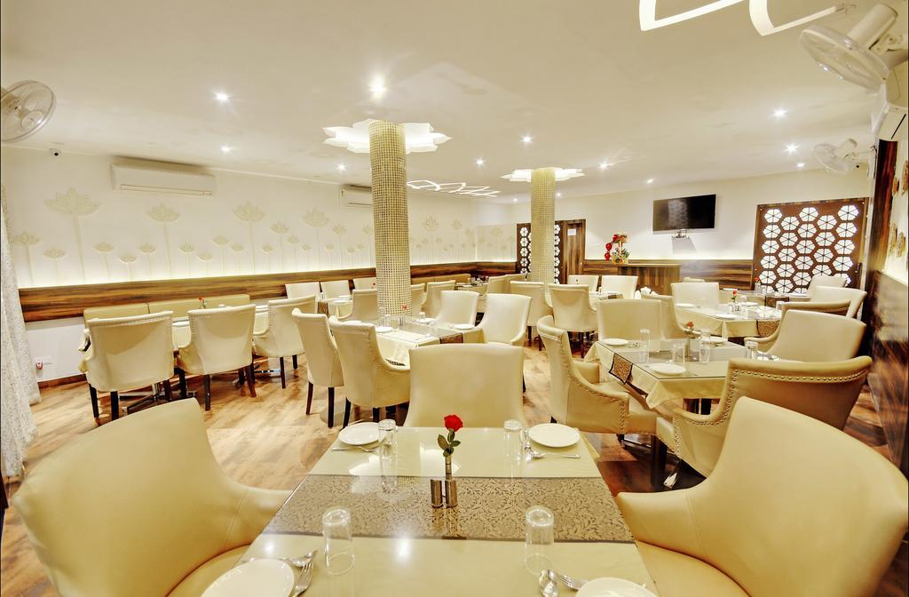 Hotel Anurag Rourkela Ngoại thất bức ảnh
